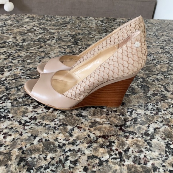 peep toe high wedge sandals - Picture 4 of 5